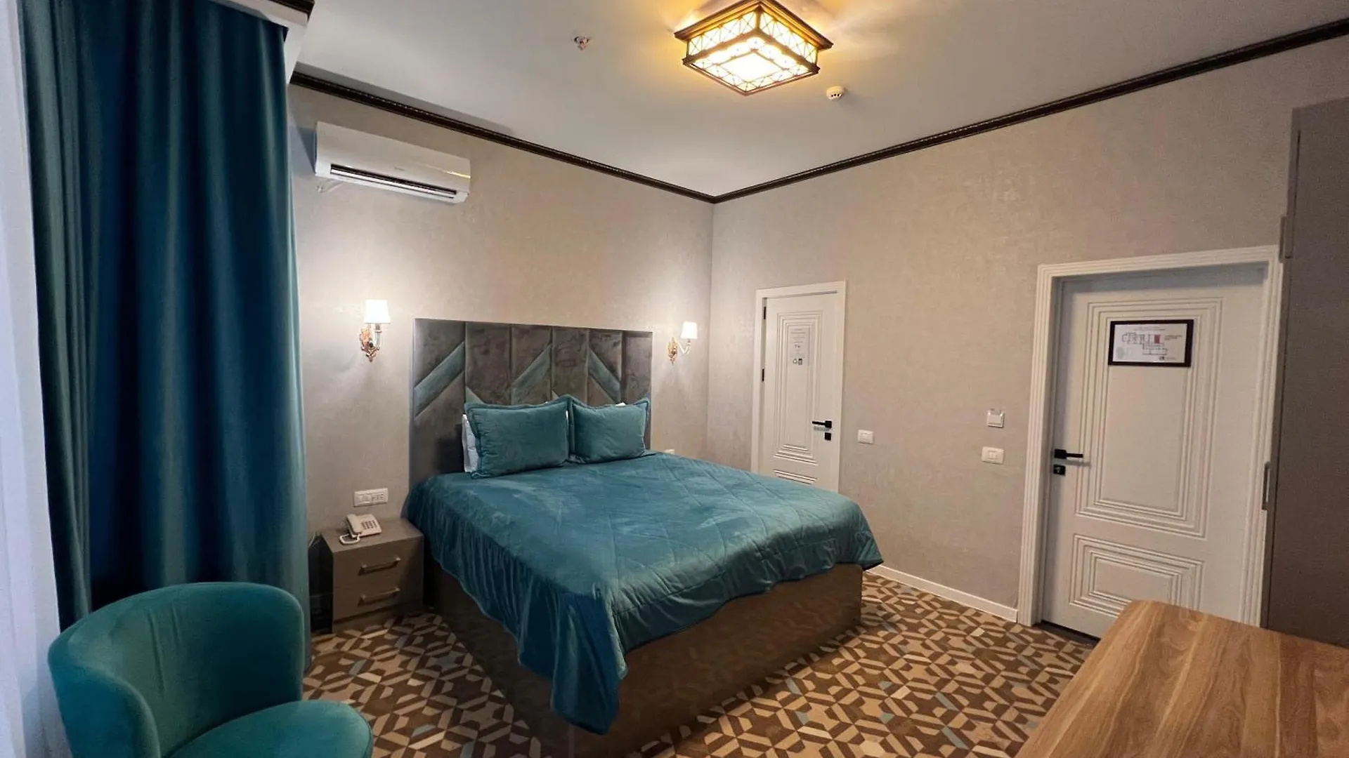 Alison Boulevard Hotel 바쿠