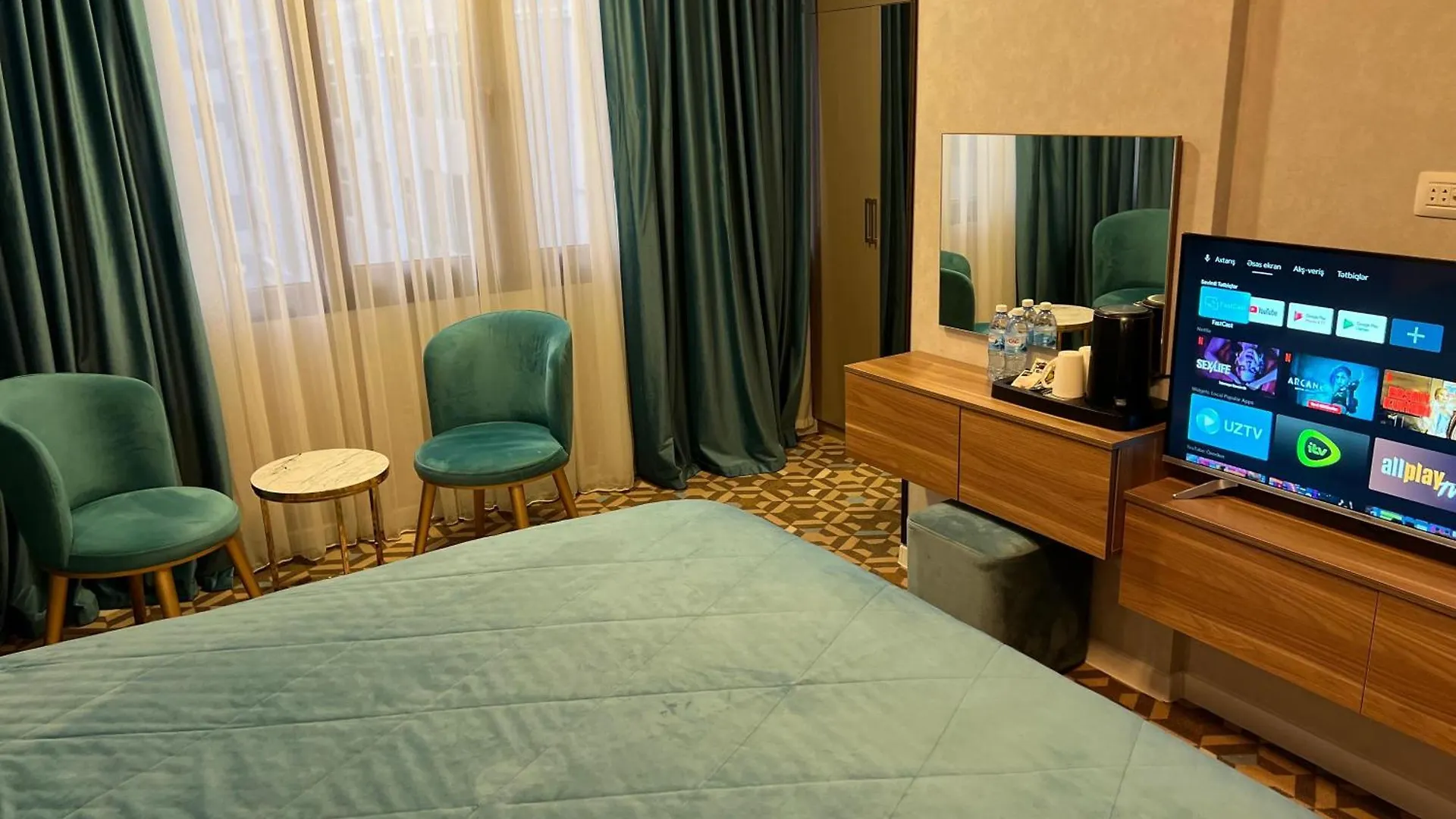 Alison Boulevard Hotel 바쿠