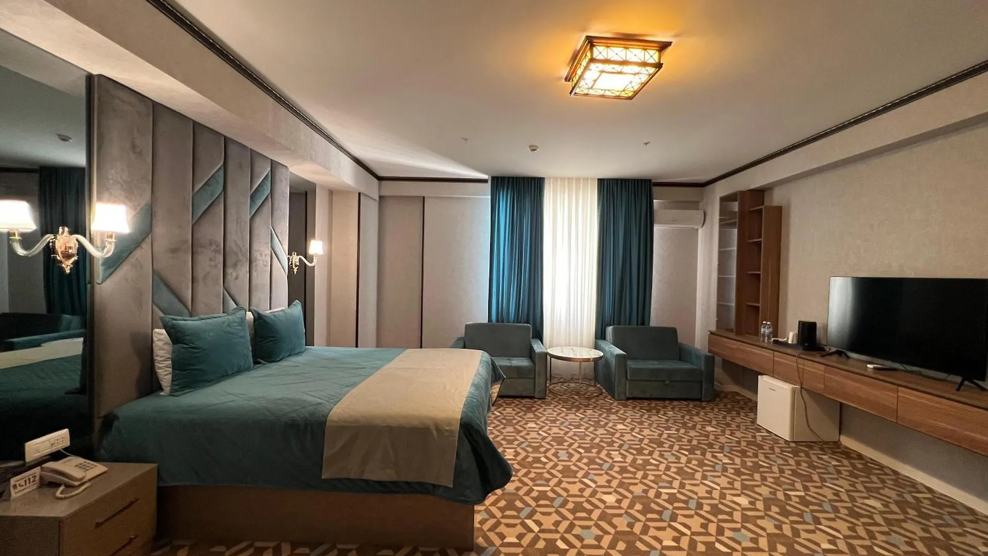 Alison Boulevard Hotel 바쿠