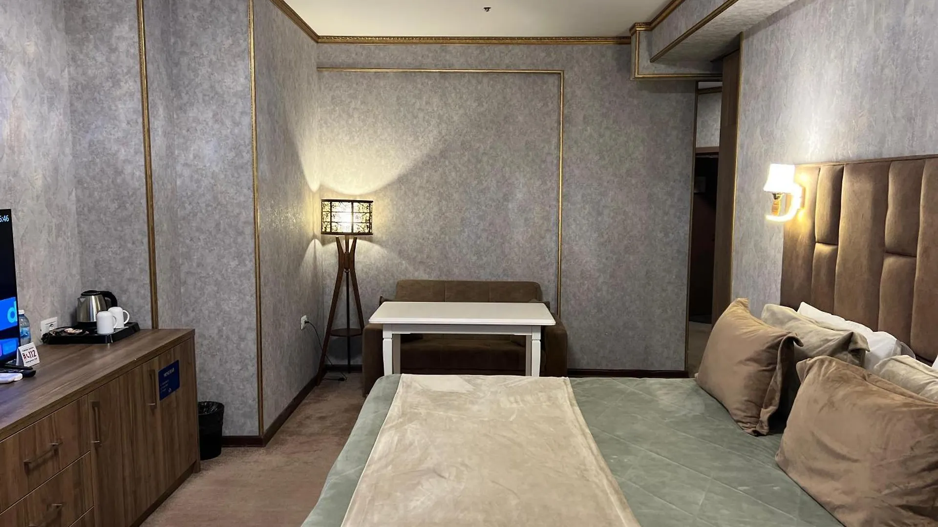 Alison Boulevard Hotel 바쿠 3*,